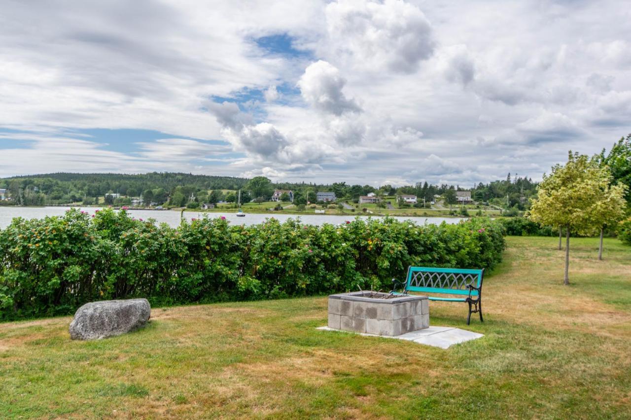 Ocean Bay View Luxury Guesthouse Musquodoboit Harbour Exterior photo