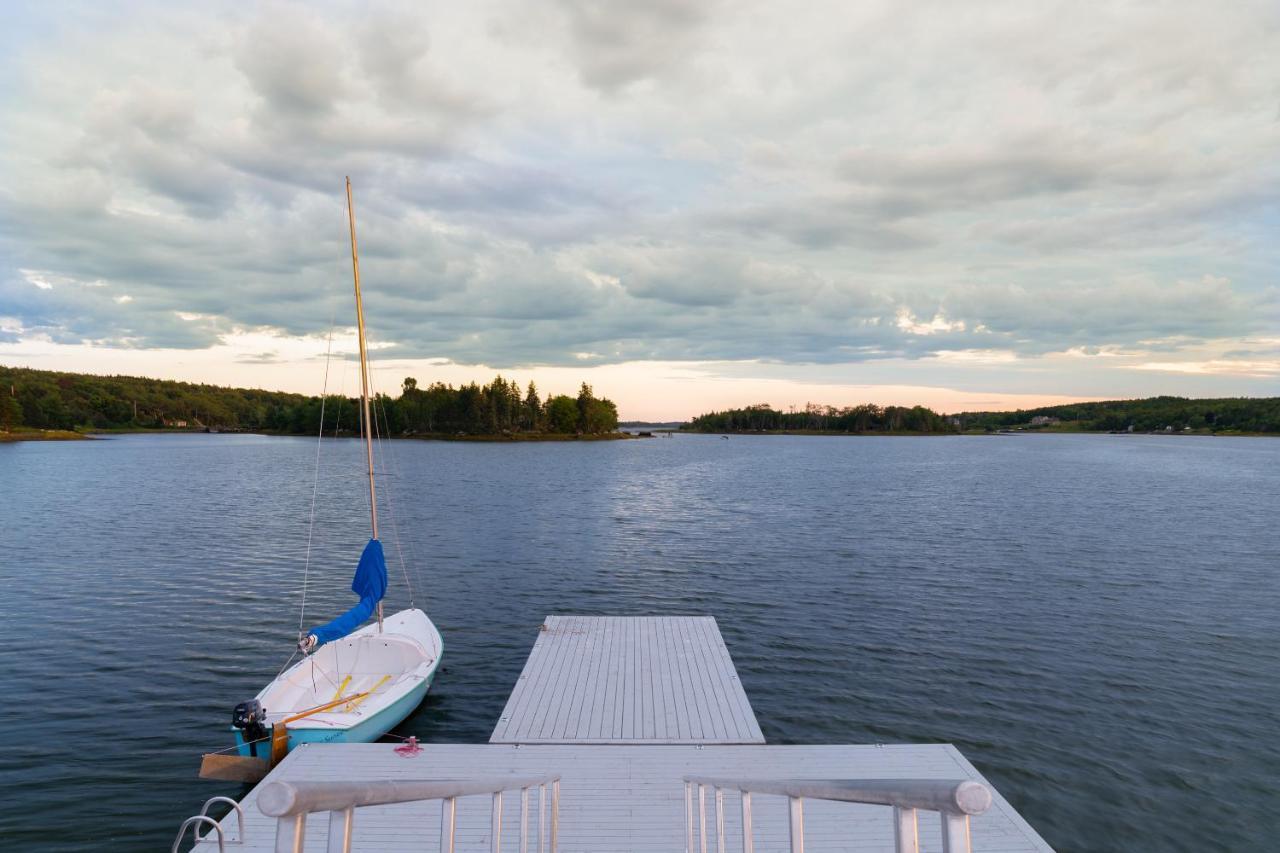 Ocean Bay View Luxury Guesthouse Musquodoboit Harbour Exterior photo