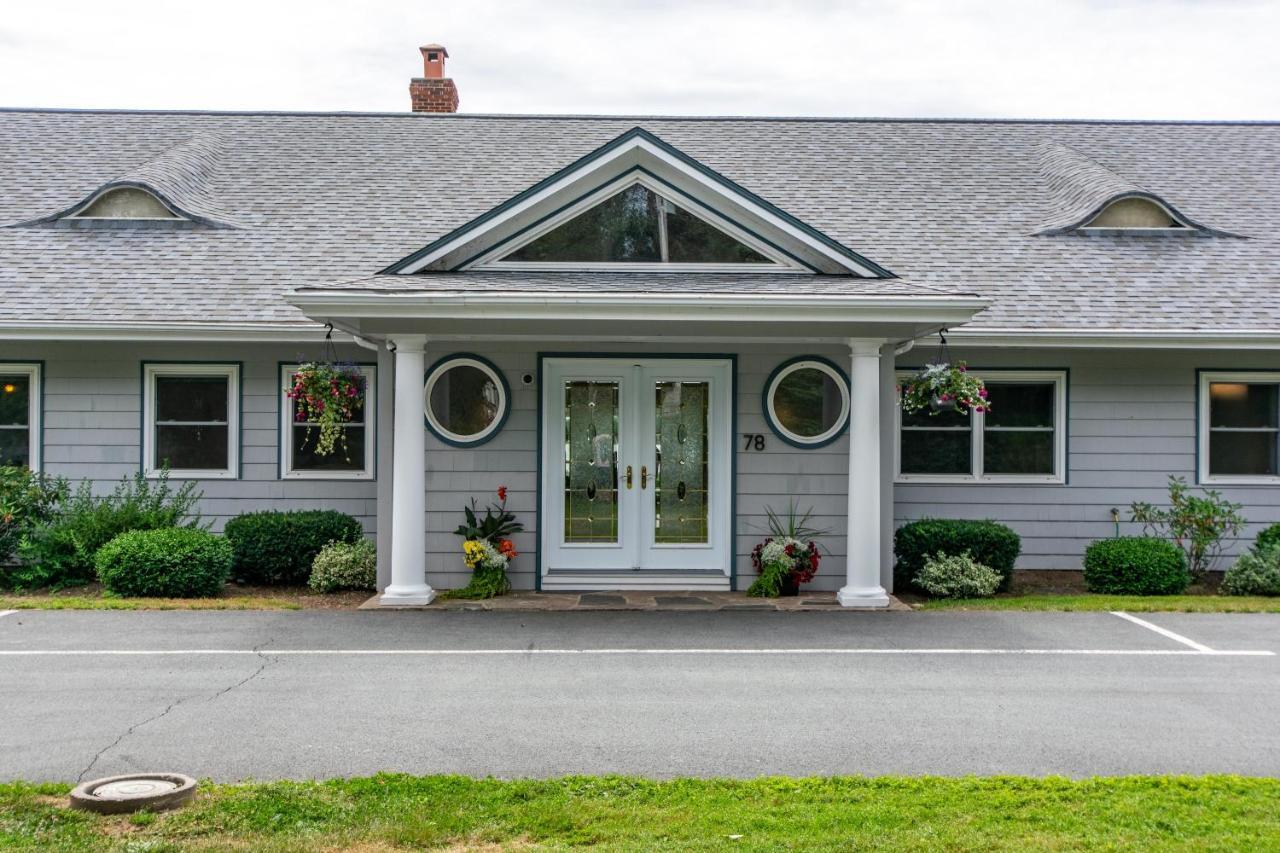 Ocean Bay View Luxury Guesthouse Musquodoboit Harbour Exterior photo